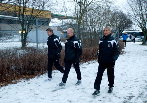Hans Eklund, Jörgen Pettersson och Henrik Larsson, tränare