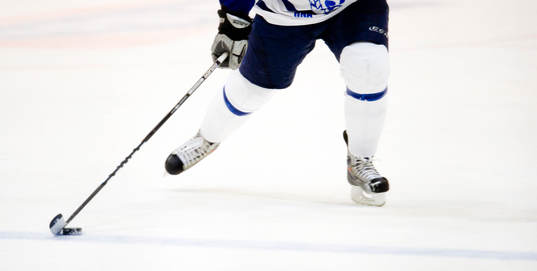 Puck, klubba, genre