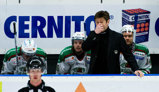 Jakob Johansson, Mikael Gath och Gunnar Persson, tränare,