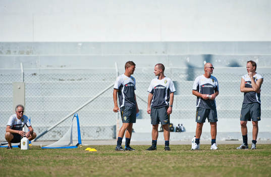 Anders Valentin, läkare, Marcus Allbäck, team manager,