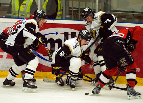 Oscar Ahlström, Victor Ahlström och Jonas Liwing, AIK
