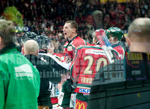 Slagsmål. Kristian Kudrov, Frölunda