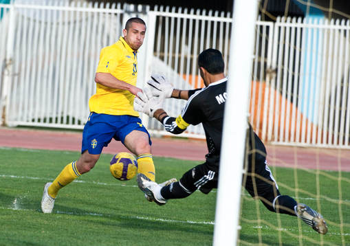 Emir Bajrami, Sverige skjuter