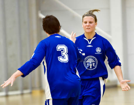 Bjärnum - Åhus: Magdalena Nilsson gratulerar Sofie