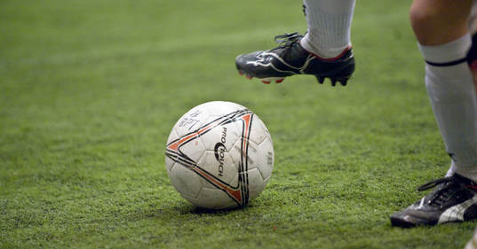 Boll, fot, fotbollsko, genre