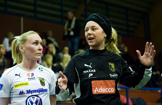 Tina Nordlund, assisterande tränare Umeå, och Frida