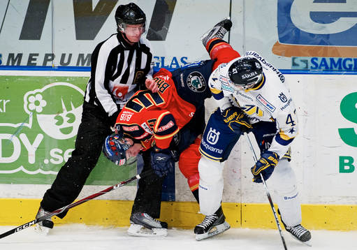 Daniel Brodin, Djurgården, och Lance Ward, HV71
