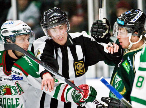 Domare bryter konflikt