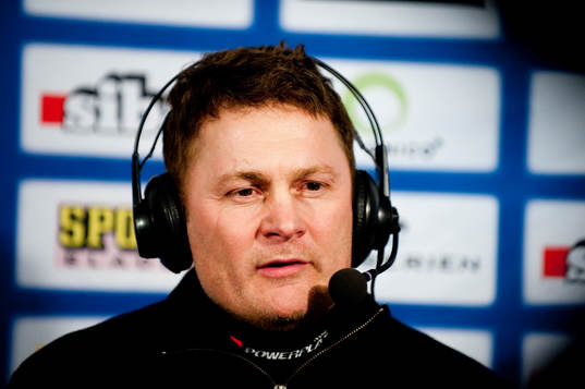 Stephan Lundh, tränare, head set, intervju, tv-intervju