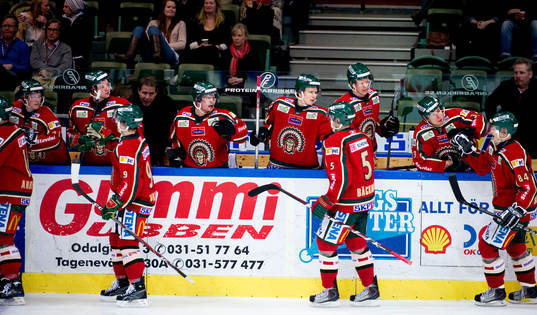 jubel i Frölundas bås, Frölunda
