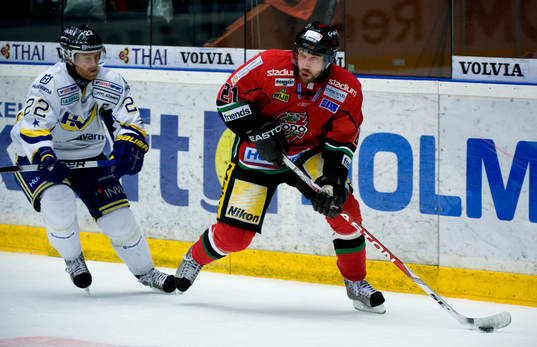 Peter Forsberg, Modo och David Petrasek, HV71