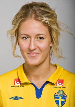 Emma Kullberg, Sverige