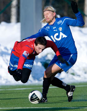 Per Johansson, Halmstad och Ardian Gashi, Helsingborg