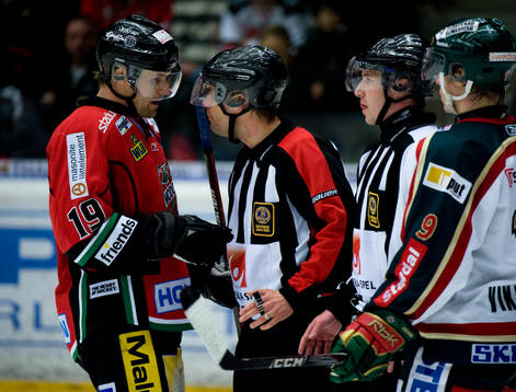 Markus Näslund, Modo pratar med domare Patrik Sjöberg