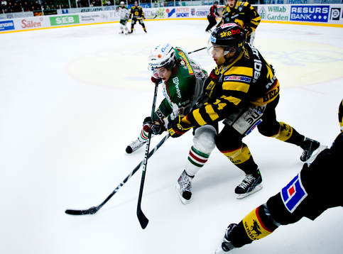 Mario Kempe, Rögle och Pierre-Edouard Bellemare,