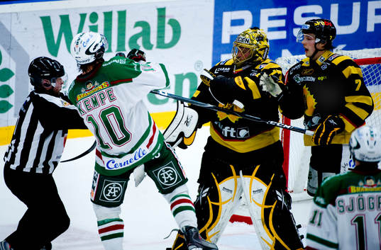 Mario Kempe, Rögle och Andreas Hadelöv, målvakt,