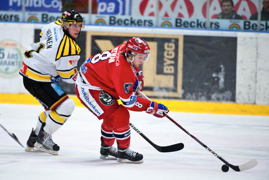 Juuso Hietanen, Brynäs, och Patrick Yetman, Södertälje