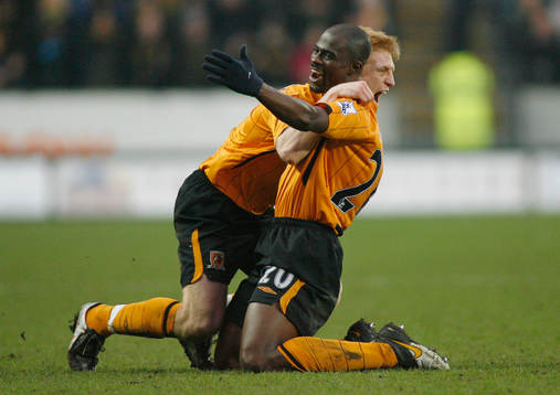 George Boateng och Paul McShane, Hull (Jubel)