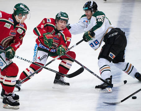 Tobias Viklund, Frölunda och Severin Blindenbacher,