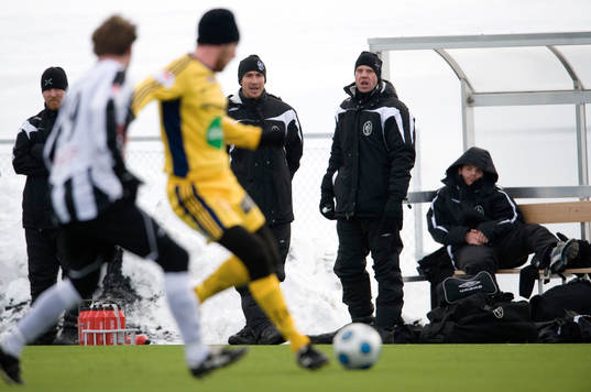 Henrik Larsson och Hans Eklund, tränare, Landskrona