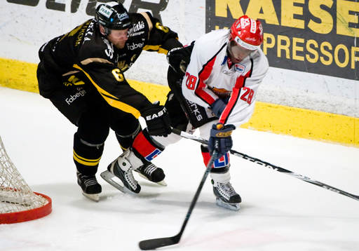 Dick Tärnström, AIK och Carl Gustafsson, Almtuna