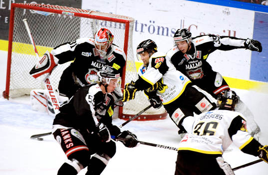 Markus Svensson, målvakt, Malmö och Stefan Hellkvist,