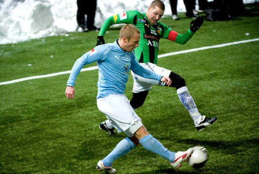 Daniel Larsson, MFF