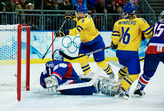 Erika Holst, Sverige, gör 2-1. (Mål)