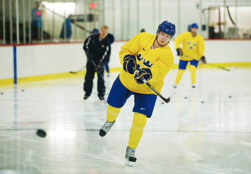Nicklas Bäckström