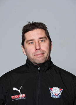 Joakim Karlsson, Materialare