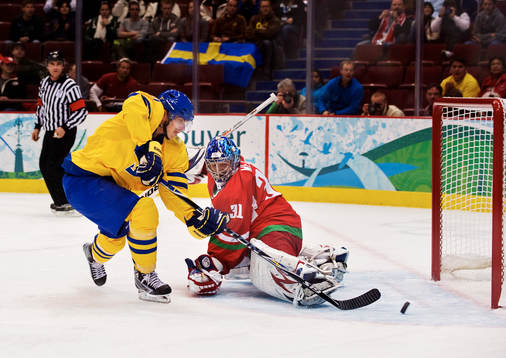 Loui Eriksson, Sverige mot Andrei Mezin, målvakt,