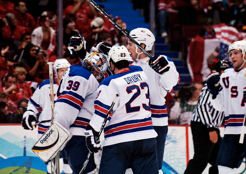 Ryan Miller, målvakt, USA (Jubel)
