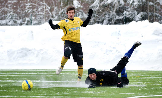 Bläddra bland fler bilder av Fotboll, träningsmatch, IFK Hässleholm - Glimåkra