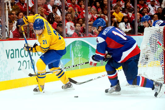 Bläddra bland fler bilder av OS 2010, Ishockey, kvartsfinal, Sverige - Slovakien