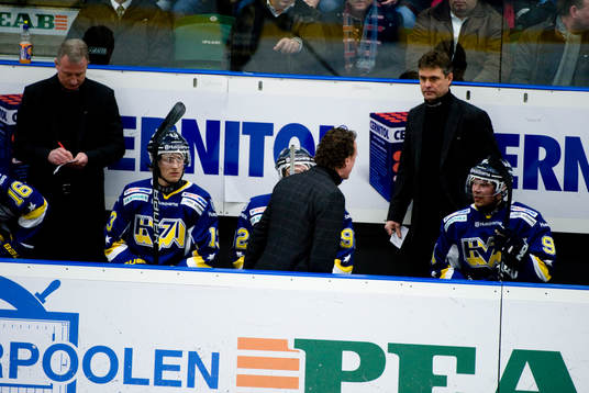 Fredik Olausson, assisterande tränare, HV71