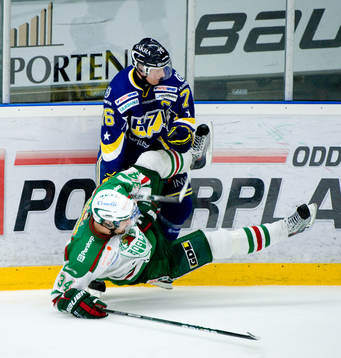 Daniel Rahimi, Rögle och Johan Davidsson, HV71