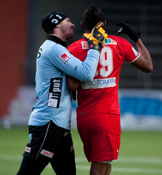 Ante Covic, målvakt Elfsborg, och Ricardo Santos, Kalmar