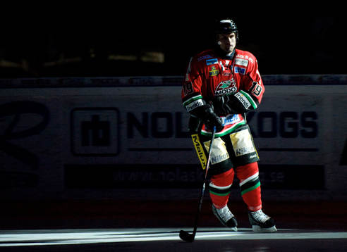 Markus Näslund, Modo