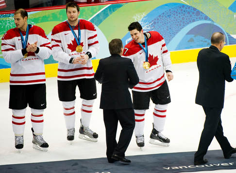 Sidney Crosby. Kanada får sin guldmedalj