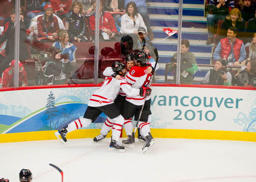 Sidney Crosby, Kanada avgjorde i sudden death. Kanada tog