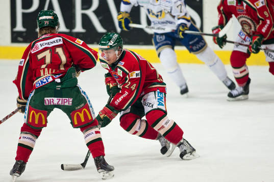 Bläddra bland fler bilder av Ishockey, Elitserien, Frölunda - HV71