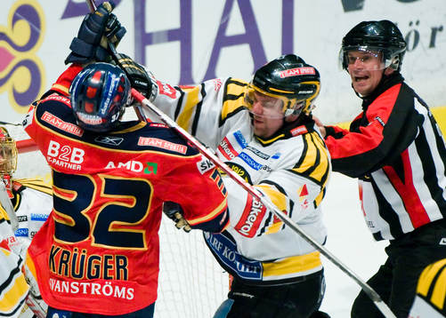 Ossi-Petteri Grönholm, Brynäs och Marcus Krüger,