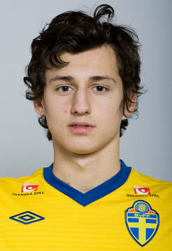 Enis Ahmetovic, Sverige