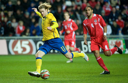 Bläddra bland fler bilder av Fotboll, Träningslandskamp, Wales - Sverige