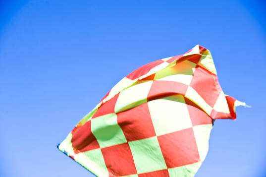Flagga, himmel, genre