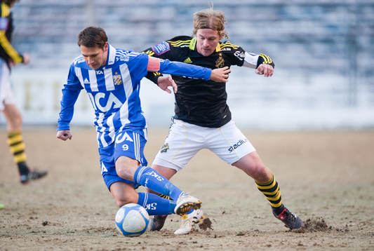 Stefan Selakovic, IFK Göteborg, och Daniel Tjernström, AIK