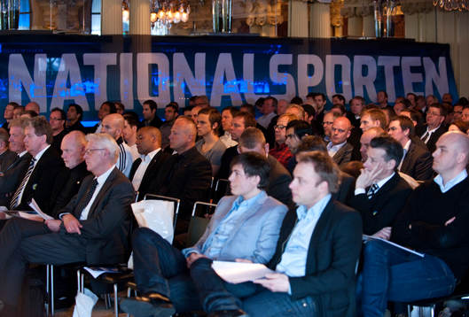 Fotboll, Superettan, Upptakt