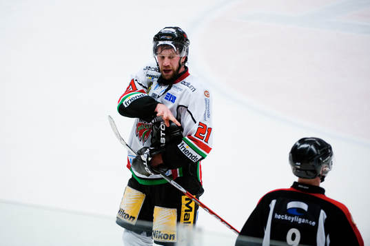 Peter Forsberg, Modo