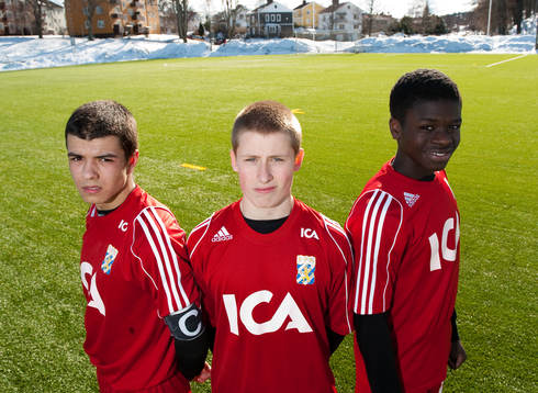 Nikola Zivkovic, Johnni Johansson, Billhall Titi