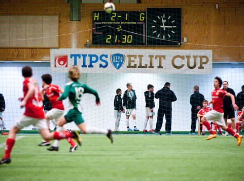 Tipselit Cup banderoll